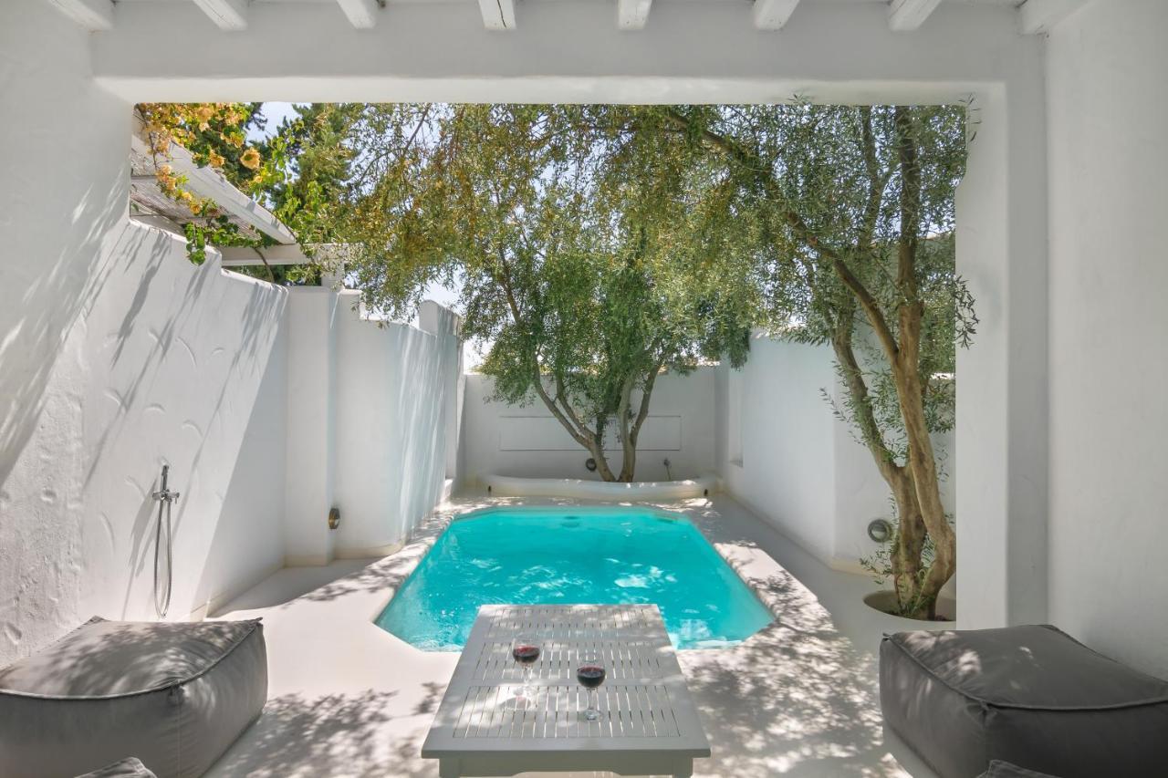 Thalassitra Private Pool Suites Adámasz Kültér fotó