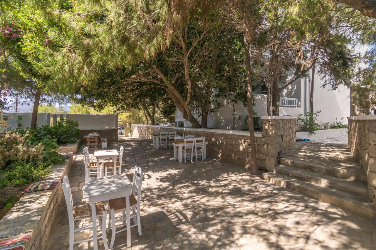 Thalassitra Private Pool Suites Adámasz Kültér fotó