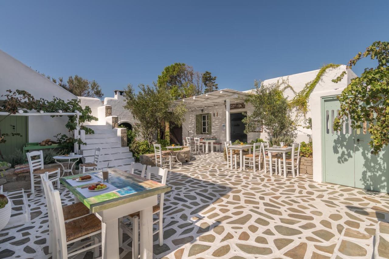 Thalassitra Private Pool Suites Adámasz Kültér fotó