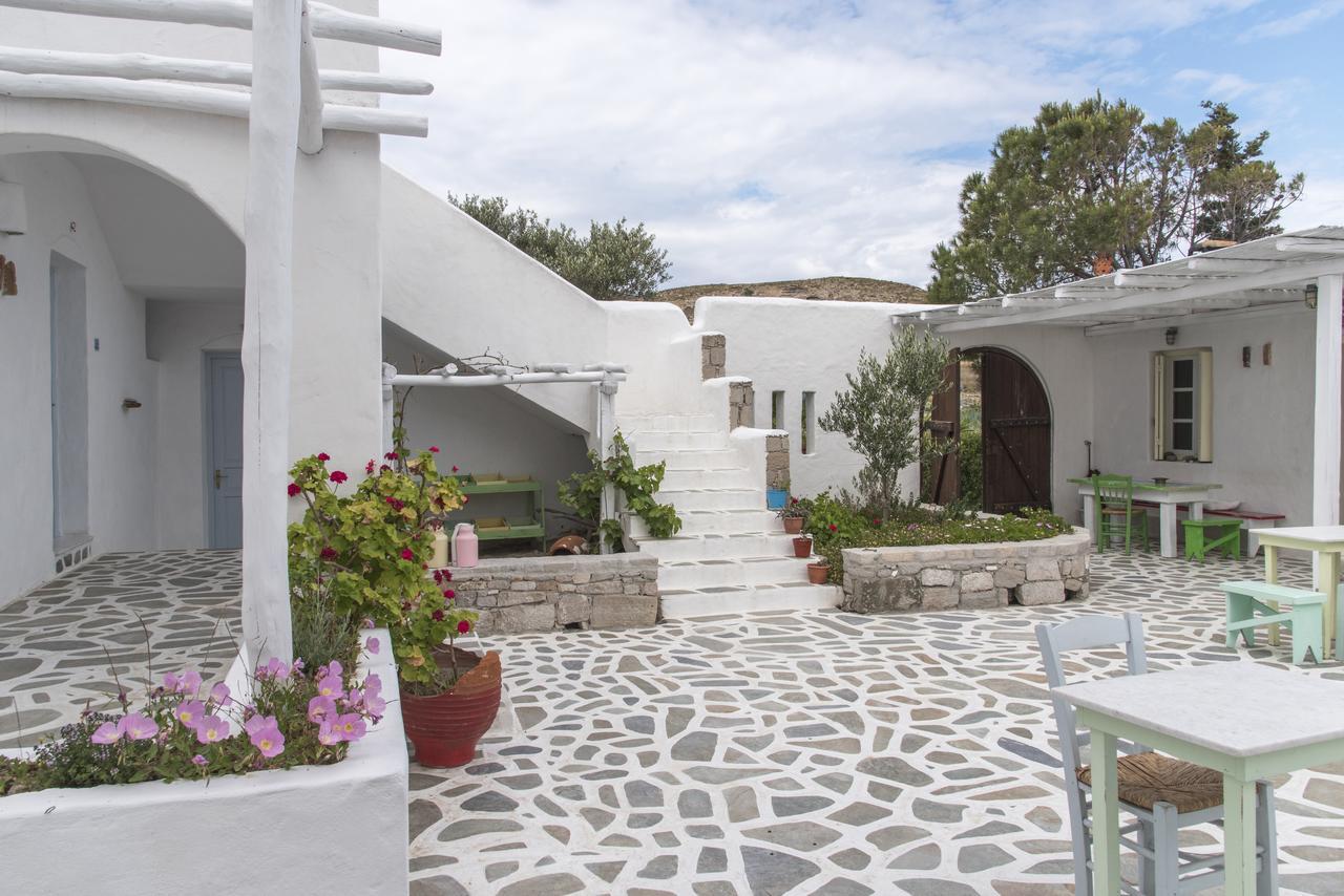 Thalassitra Private Pool Suites Adámasz Kültér fotó
