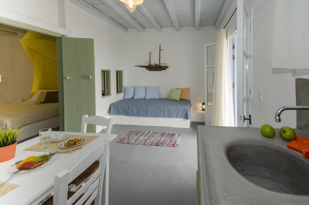 Thalassitra Private Pool Suites Adámasz Kültér fotó