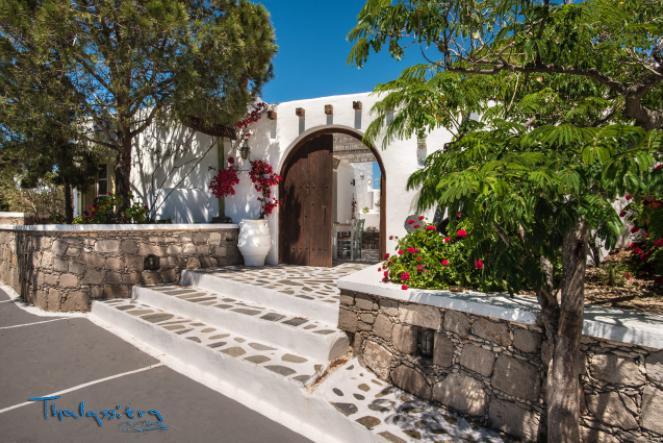 Thalassitra Private Pool Suites Adámasz Kültér fotó